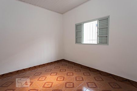 Casa para alugar com 190m², 4 quartos e 2 vagas Casa para alugar com 190m², 4 quartos e 2 vagasQuarto 1