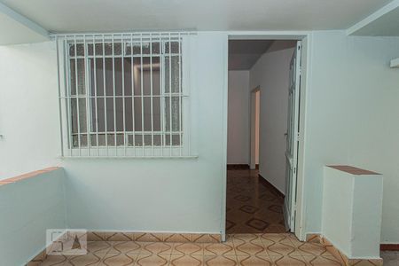 Casa para alugar com 190m², 4 quartos e 2 vagas Casa para alugar com 190m², 4 quartos e 2 vagasQuintal