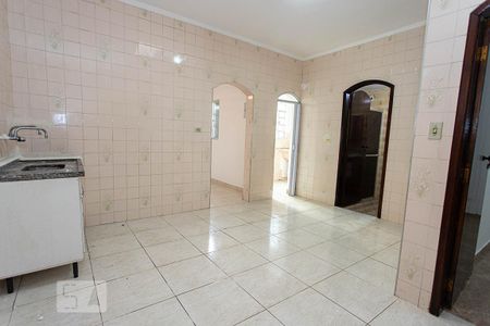 Casa para alugar com 190m², 4 quartos e 2 vagas Casa para alugar com 190m², 4 quartos e 2 vagasCozinha