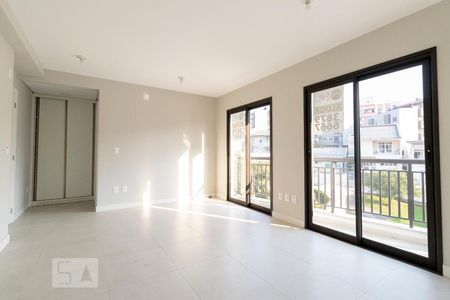 Sala/Quarto de kitnet/studio para alugar com 1 quarto, 40m² em Carvoeira, Florianópolis