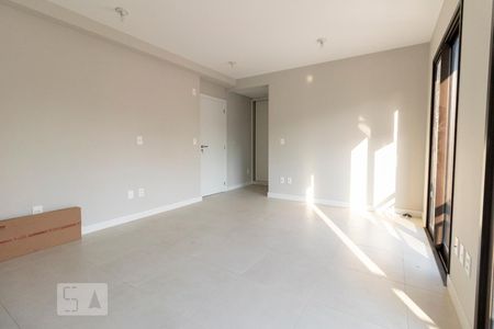 Sala/Quarto de kitnet/studio para alugar com 1 quarto, 40m² em Carvoeira, Florianópolis