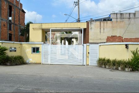 Casa de condomínio à venda com 200m², 3 quartos e 1 vagaFachada