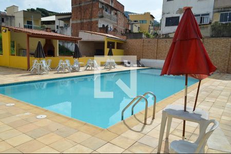 Casa de condomínio à venda com 200m², 3 quartos e 1 vagaÁrea comum - Piscina