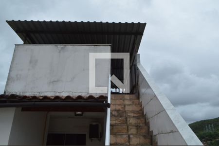 Casa de condomínio à venda com 200m², 3 quartos e 1 vagaCanil