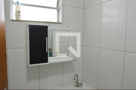 Casa de condomínio à venda com 200m², 3 quartos e 1 vagaBanheiro da Suíte 1