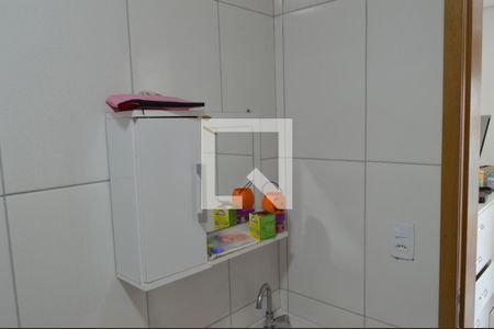 Casa de condomínio à venda com 200m², 3 quartos e 1 vagaBanheiro da Suíte 2