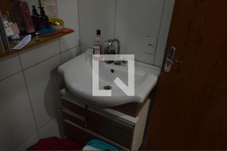 Casa de condomínio à venda com 200m², 3 quartos e 1 vagaBanheiro da Suíte 3