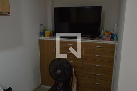 Casa de condomínio à venda com 200m², 3 quartos e 1 vagaSuíte 3