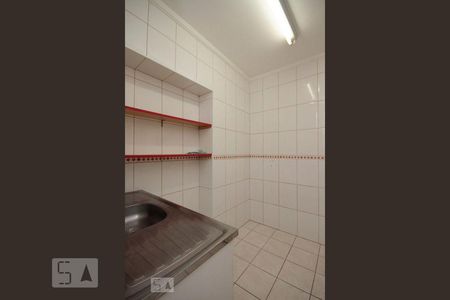 Cozinha de kitnet/studio para alugar com 1 quarto, 43m² em Bela Vista, São Paulo