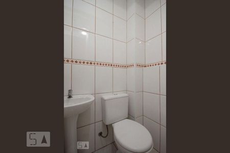 Banheiro de kitnet/studio para alugar com 1 quarto, 43m² em Bela Vista, São Paulo