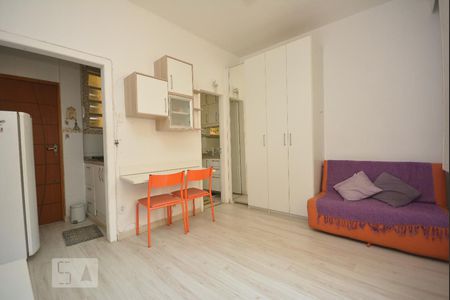 Sala/Quarto de kitnet/studio à venda com 1 quarto, 30m² em Glória, Rio de Janeiro