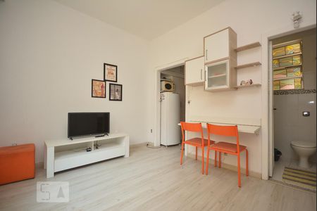 Sala/Quarto de kitnet/studio à venda com 1 quarto, 30m² em Glória, Rio de Janeiro