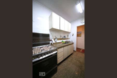 Apartamento à venda com 86m², 2 quartos e 2 vagasCozinha