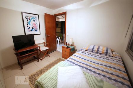 Apartamento à venda com 86m², 2 quartos e 2 vagasSuíte 2
