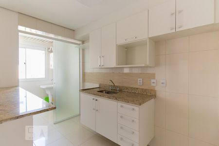 Cozinha  de apartamento para alugar com 2 quartos, 57m² em Vila Dom Pedro I, São Paulo