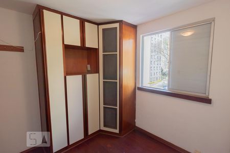 Dormitório 1 de apartamento à venda com 2 quartos, 50m² em Vila Nova Cachoeirinha, São Paulo