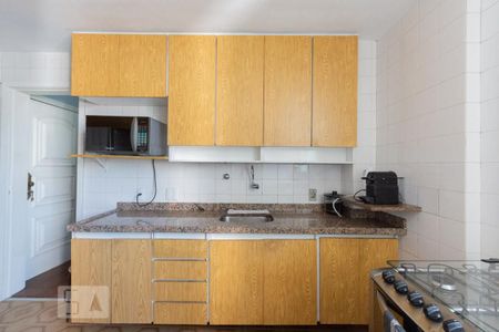 Apartamento à venda com 115m², 3 quartos e 2 vagasCozinha