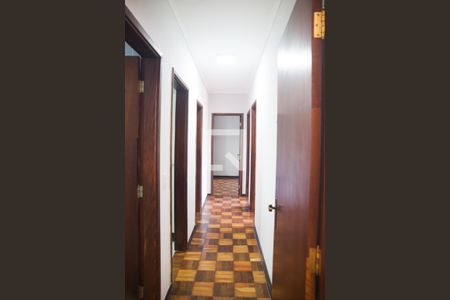 Corredor de apartamento para alugar com 3 quartos, 163m² em Consolação, São Paulo