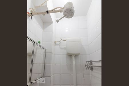 Apartamento à venda com 64m², 2 quartos e sem vaga Apartamento à venda com 64m², 2 quartos e sem vagaBanheiro de Serviço