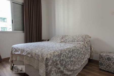 Apartamento para alugar com 80m², 2 quartos e 2 vagasSuíte