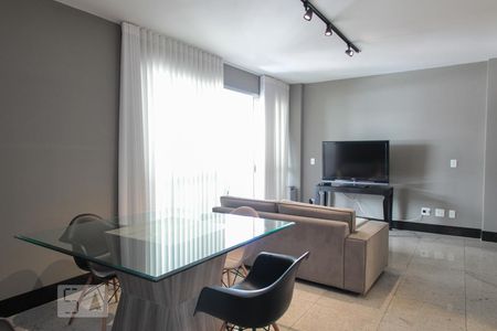 Sala de apartamento para alugar com 2 quartos, 80m² em Santo Antônio, Belo Horizonte