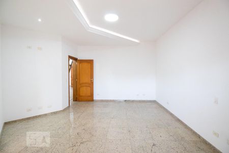 Casa à venda com 534m², 5 quartos e 8 vagasSuíte 4