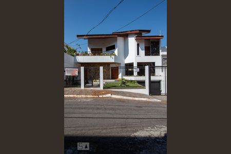 Casa à venda com 534m², 5 quartos e 8 vagasFachada
