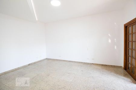 Casa à venda com 534m², 5 quartos e 8 vagasSuíte 4