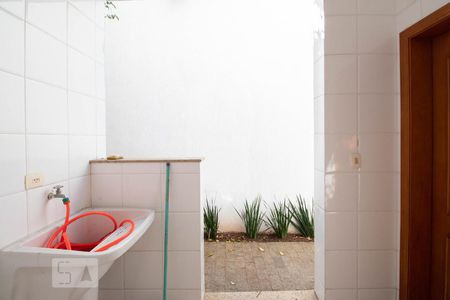 Casa à venda com 534m², 5 quartos e 8 vagasLavanderia