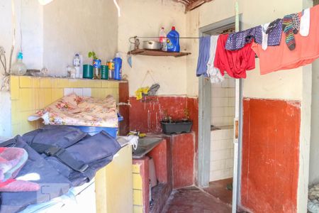 Casa à venda com 180m², 6 quartos e 2 vagas Casa à venda com 180m², 6 quartos e 2 vagasÁrea de Serviço