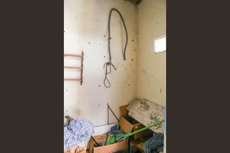 Casa à venda com 180m², 6 quartos e 2 vagas Casa à venda com 180m², 6 quartos e 2 vagasÁrea de Serviço