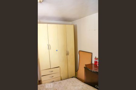 Casa à venda com 180m², 6 quartos e 2 vagas Casa à venda com 180m², 6 quartos e 2 vagasQuarto 5