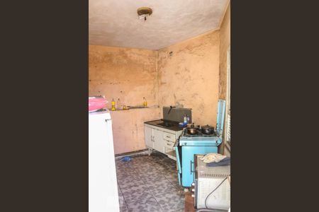 Casa à venda com 180m², 6 quartos e 2 vagas Casa à venda com 180m², 6 quartos e 2 vagasCozinha 2