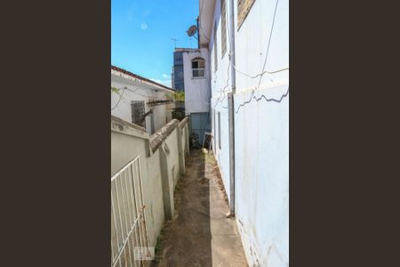 Casa à venda com 180m², 6 quartos e 2 vagas Casa à venda com 180m², 6 quartos e 2 vagasÁrea Externa