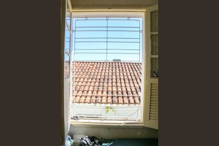 Casa à venda com 180m², 6 quartos e 2 vagas Casa à venda com 180m², 6 quartos e 2 vagasQuarto 2