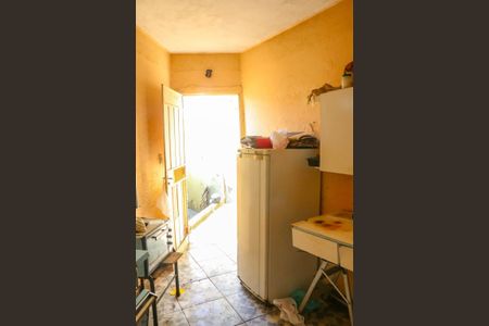 Casa à venda com 180m², 6 quartos e 2 vagas Casa à venda com 180m², 6 quartos e 2 vagasCozinha 2