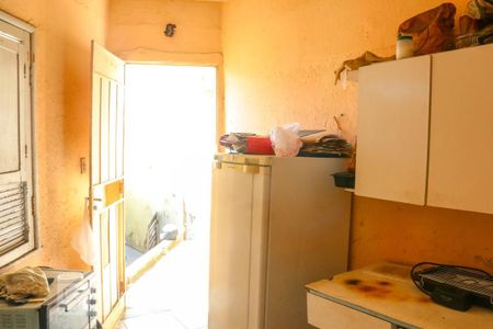 Casa à venda com 180m², 6 quartos e 2 vagas Casa à venda com 180m², 6 quartos e 2 vagasCozinha 2