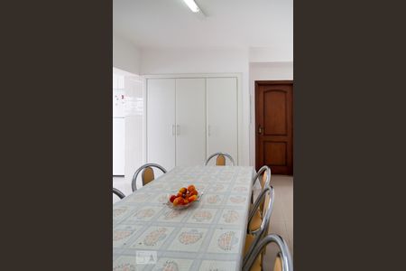 Casa à venda com 300m², 4 quartos e 4 vagasCopa - Cozinha
