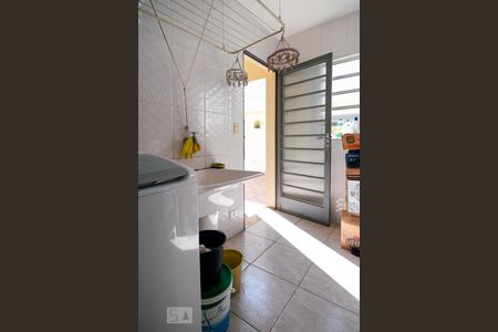 Casa à venda com 300m², 4 quartos e 4 vagasÁrea de Serviço