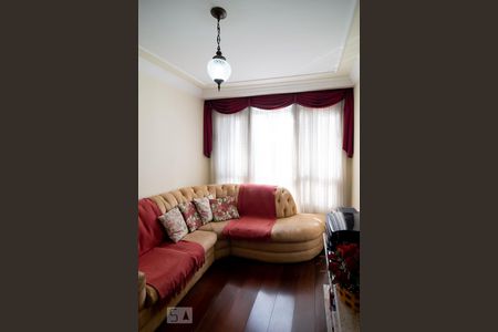 Casa à venda com 300m², 4 quartos e 4 vagasSala TV