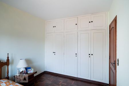 Casa à venda com 300m², 4 quartos e 4 vagasQuarto 1