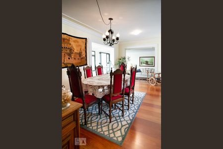 Sala Jantar de casa à venda com 4 quartos, 300m² em Jardim Prudência, São Paulo