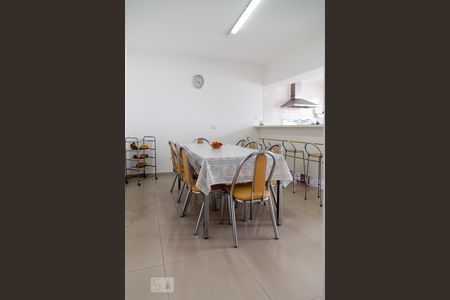 Casa à venda com 300m², 4 quartos e 4 vagasCopa - Cozinha