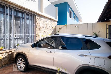 Casa à venda com 300m², 4 quartos e 4 vagasGaragem