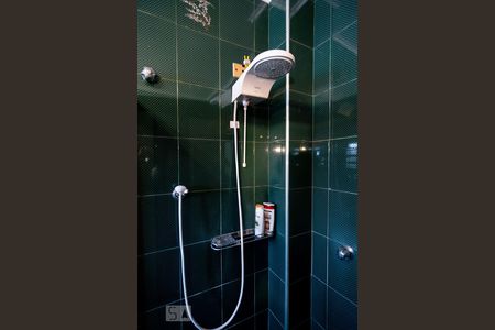 Casa à venda com 300m², 4 quartos e 4 vagasBanheiro Social