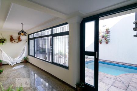 Casa à venda com 300m², 4 quartos e 4 vagasVaranda Sala