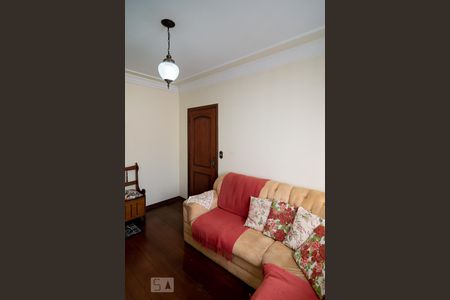 Casa à venda com 300m², 4 quartos e 4 vagasSala TV