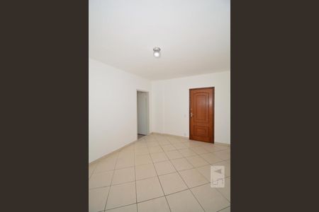 Sala de apartamento para alugar com 1 quarto, 50m² em Riachuelo, Rio de Janeiro