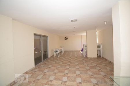 Apartamento para alugar com 50m², 1 quarto e 1 vagaÁrea comum - Salão de festas