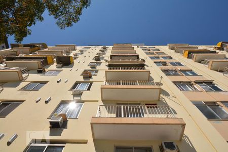 Apartamento para alugar com 50m², 1 quarto e 1 vagaFachada do bloco